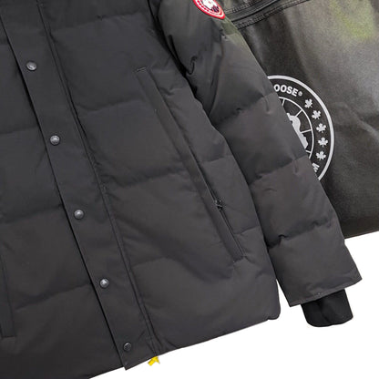Canada Goose Men’s Black Parka/Jacket with Fur Hood - Warm Insulated Jacket for Cold Weather