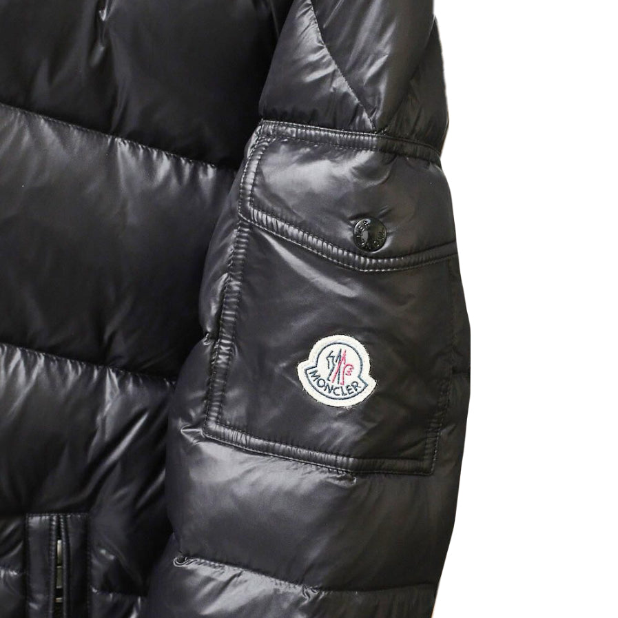 Moncler Men's Black Puffer Jacket - Stylish Winter Coat with Hood