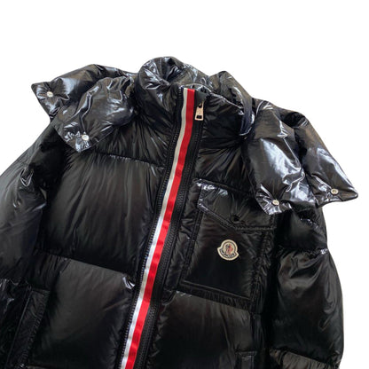 Moncler Men's Black Puffer Jacket with Red Stripes - Stylish Insulated Outerwear for Winter